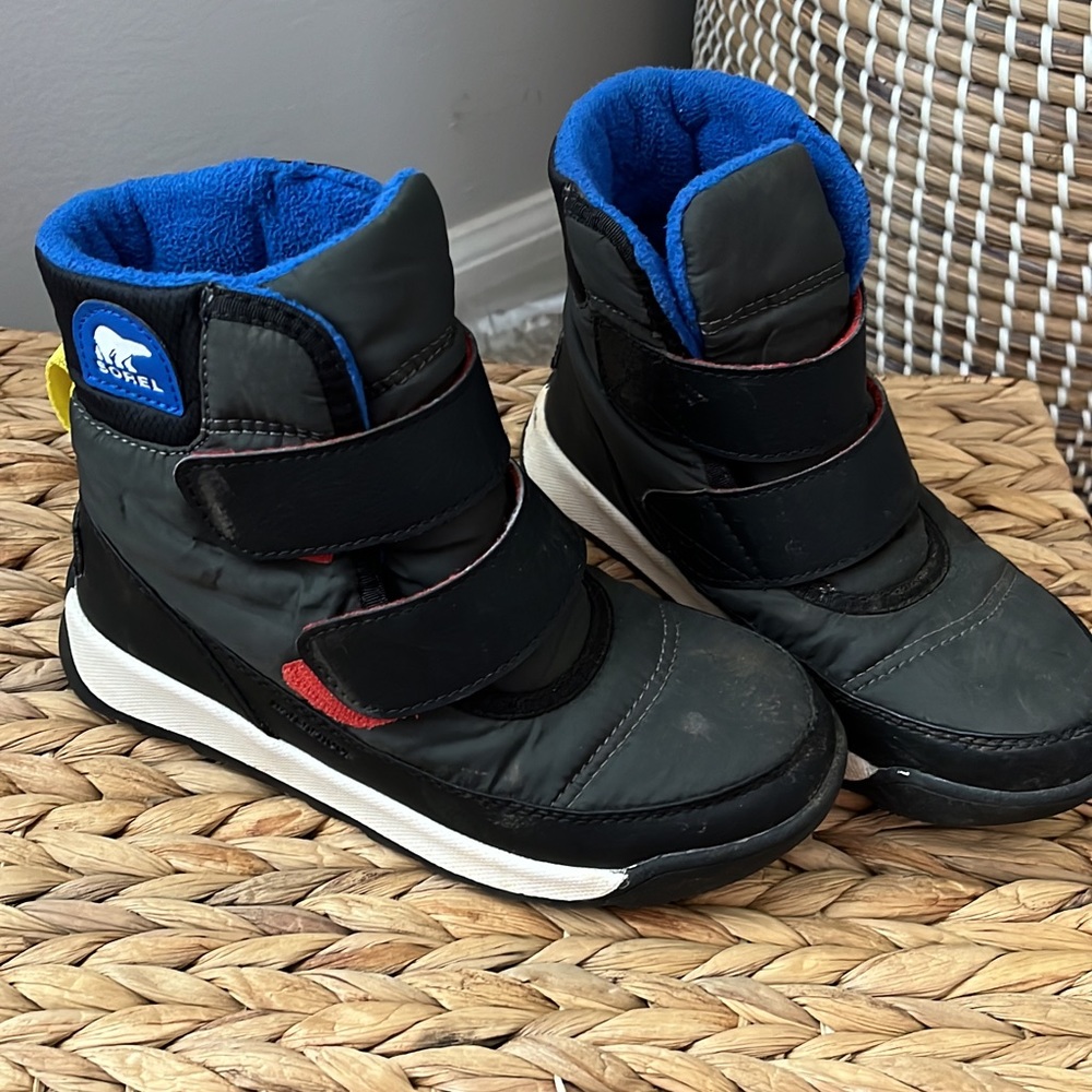 Boys size 13 Sorel snow boots